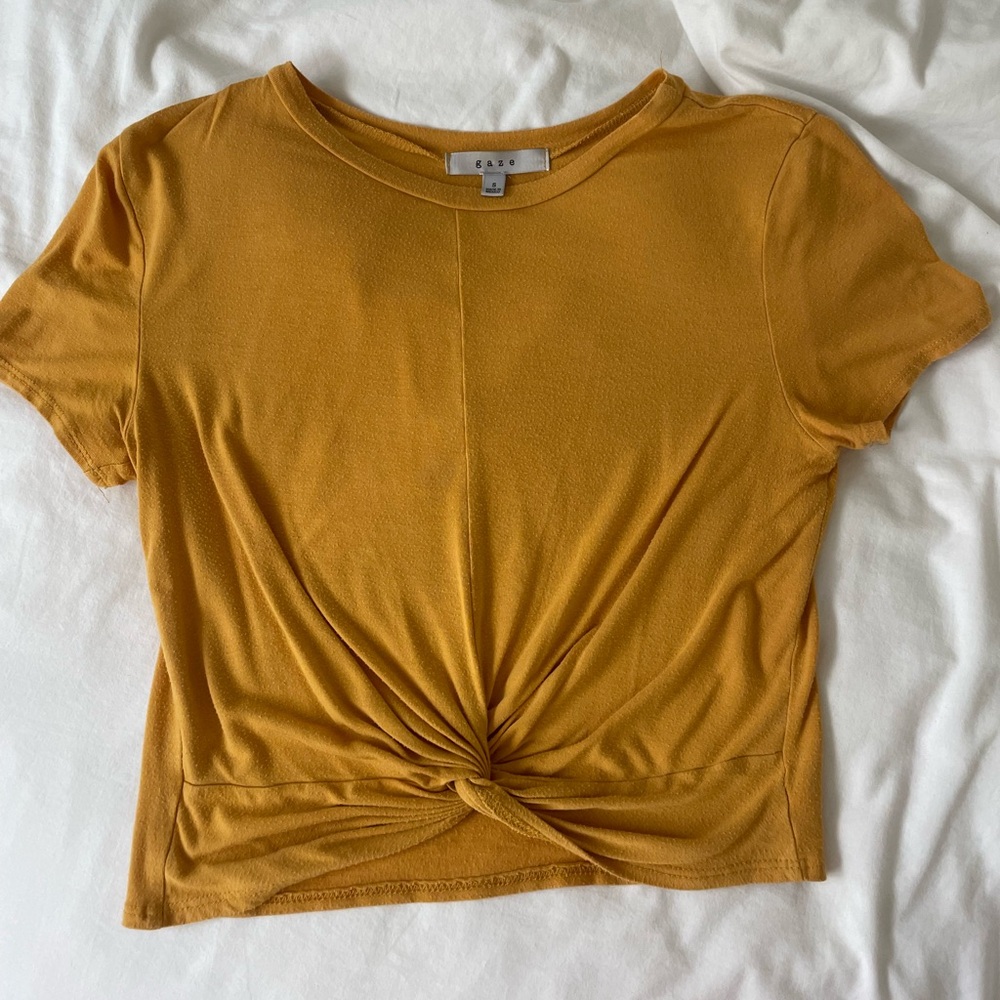 Size small twist t-shirt, mustard yellow, cropped